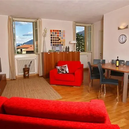 La Piazza Apartmán Menaggio